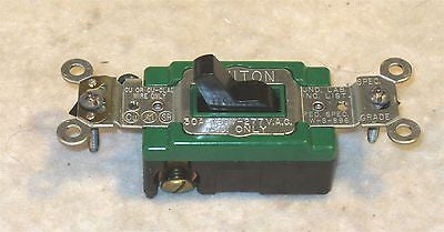 Leviton: 3033-2, 30 Amp, 120/277V, Toggle 3-Way AC Quiet Switch, Brown - aseiso.co